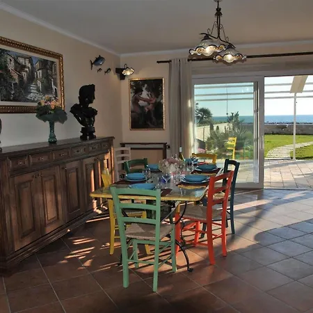 بيت للعطل Klimatisierte Strandvilla Mit Garten